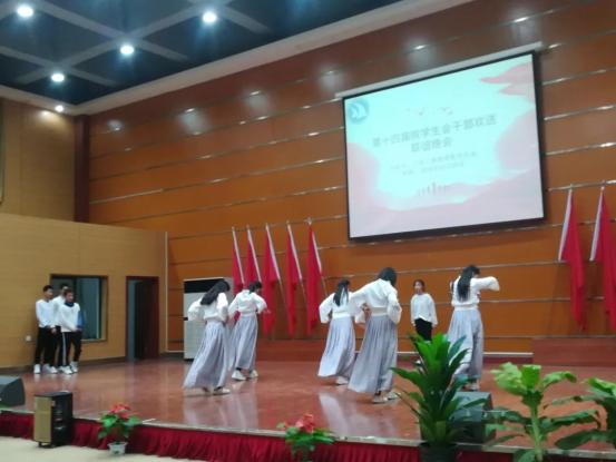 说明: mmexport1545660750633