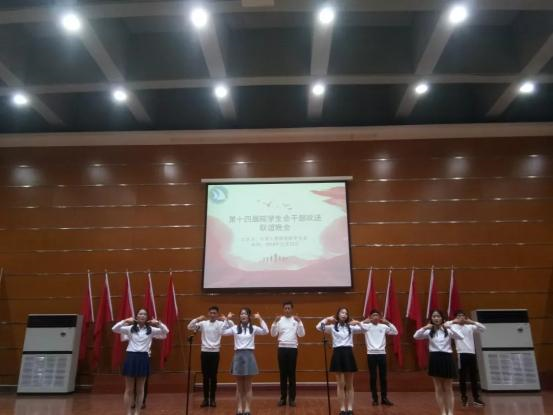 说明: mmexport1545660771532